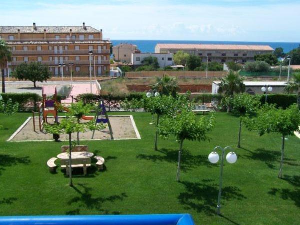 Apartamentos Marineu San Damian Playa Cargador Alcoceber Экстерьер фото